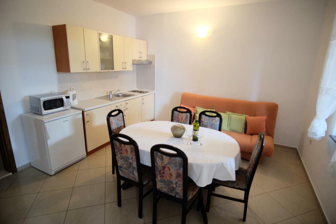 Apartmani Svemir 드라게 외부 사진
