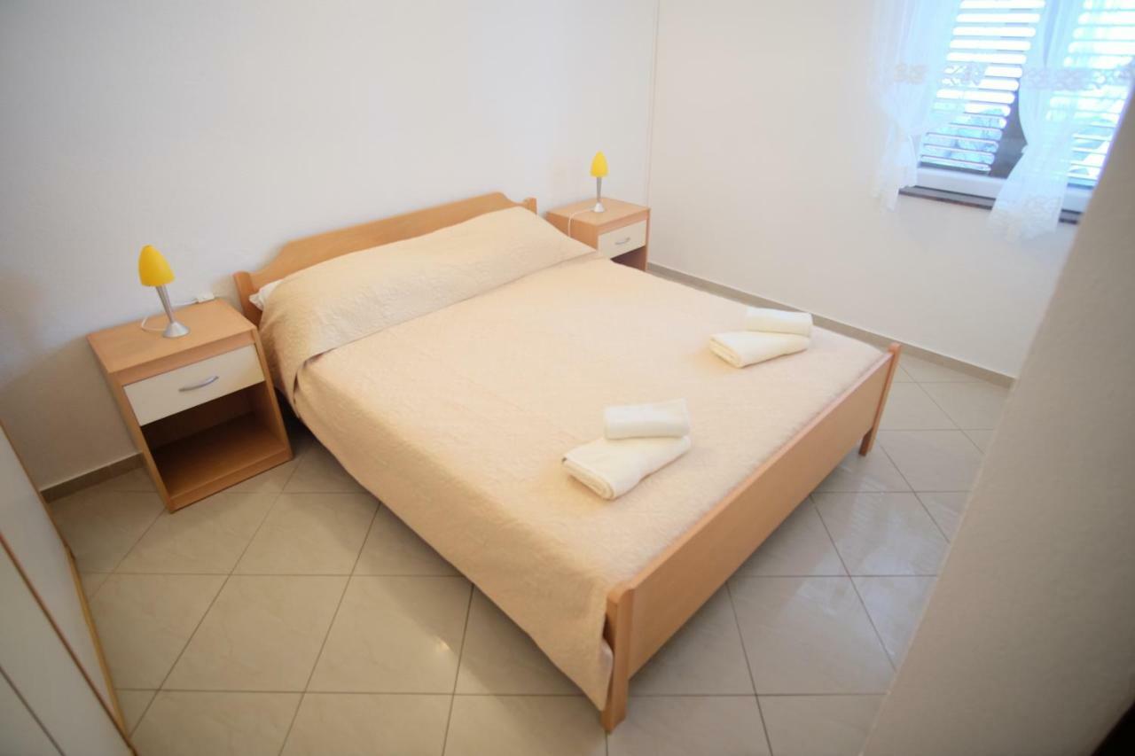 Apartmani Svemir 드라게 외부 사진
